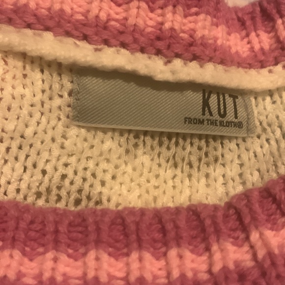 NWOT Kut from the Kloth sweater. The Gracie sweater. Size medium. - Picture 12 of 12